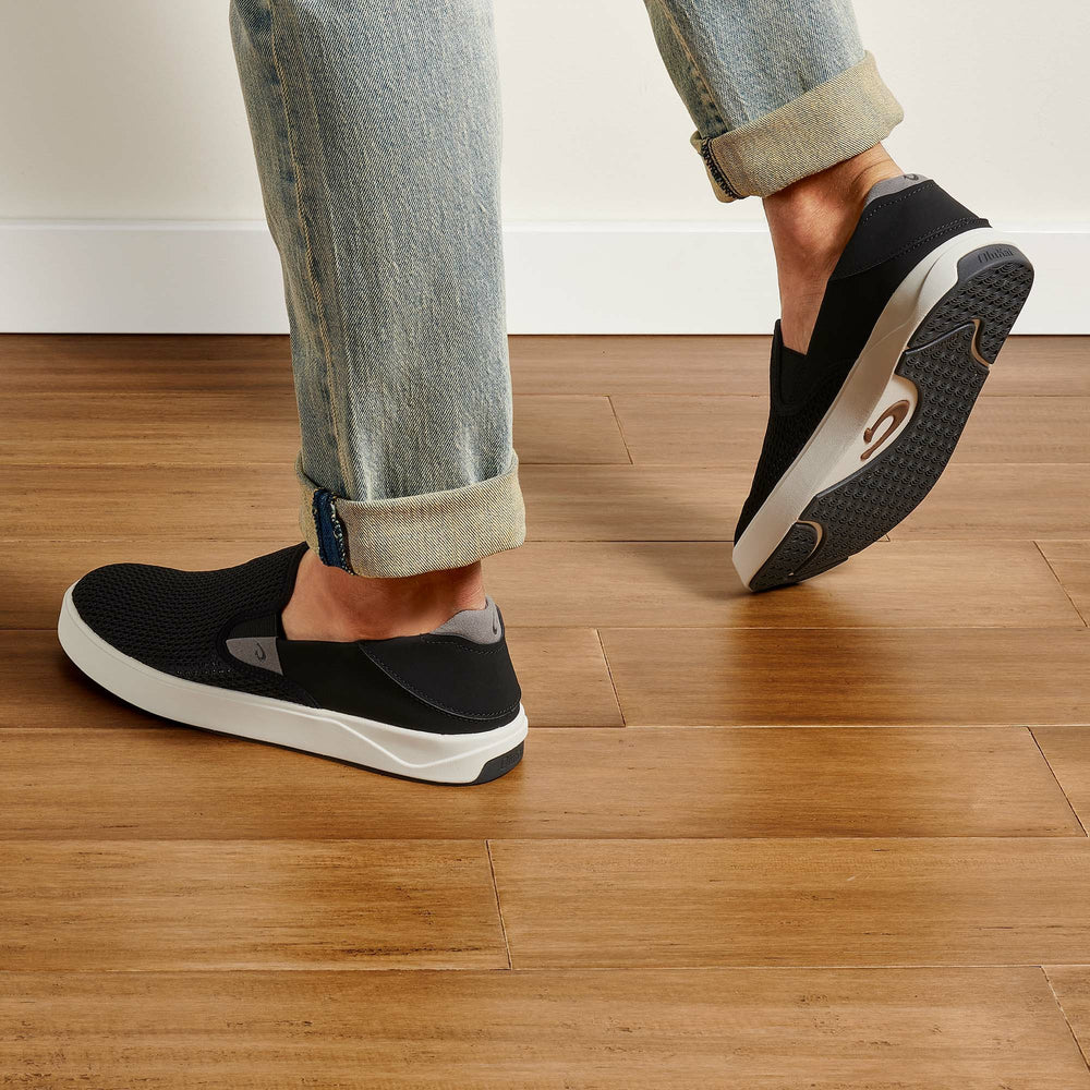 OluKai Lae‘ahi - Black | Men's Slip-on Sneakers