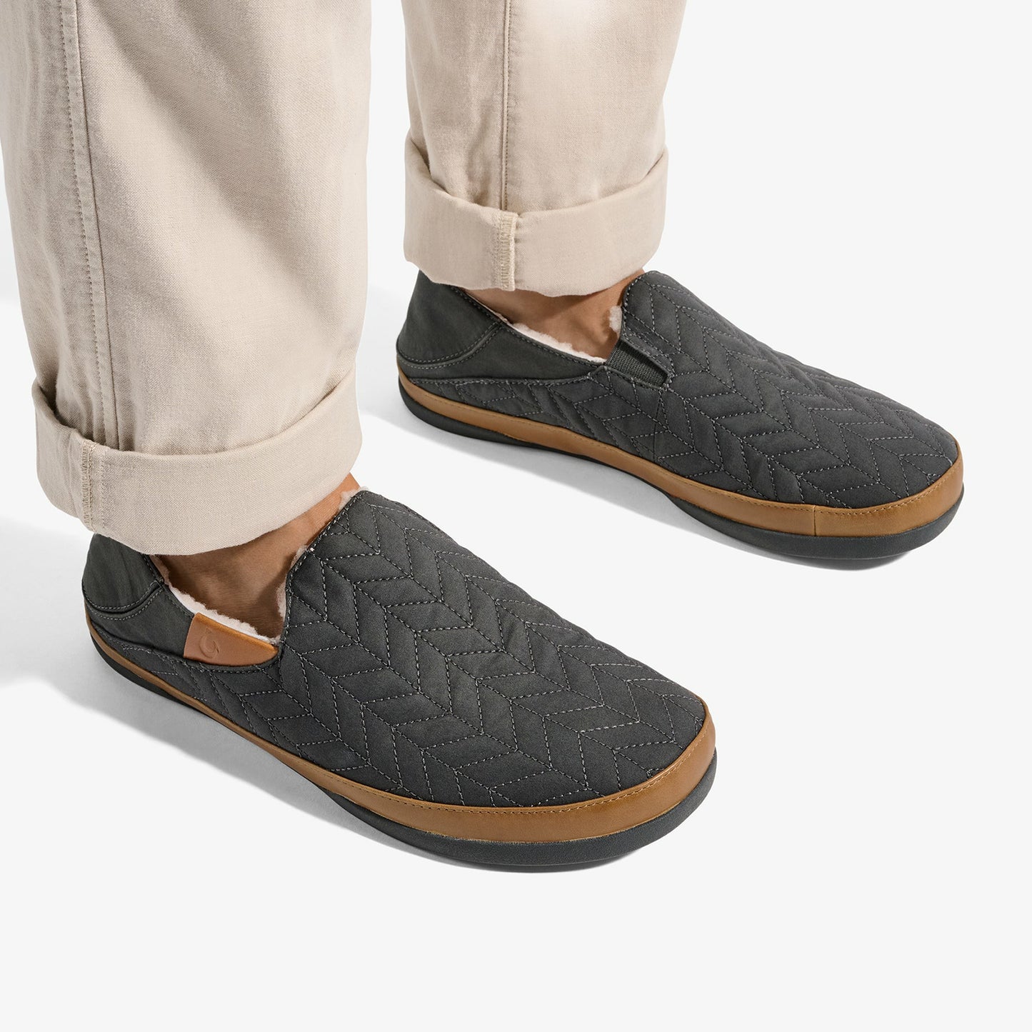 Hanohano Waxed Canvas Slippers - Dark Shadow