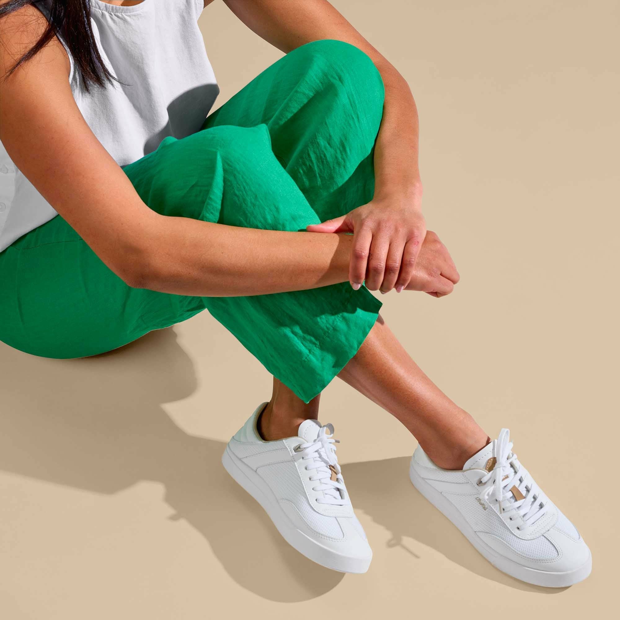 Kīlea Sneaker Shoes - White