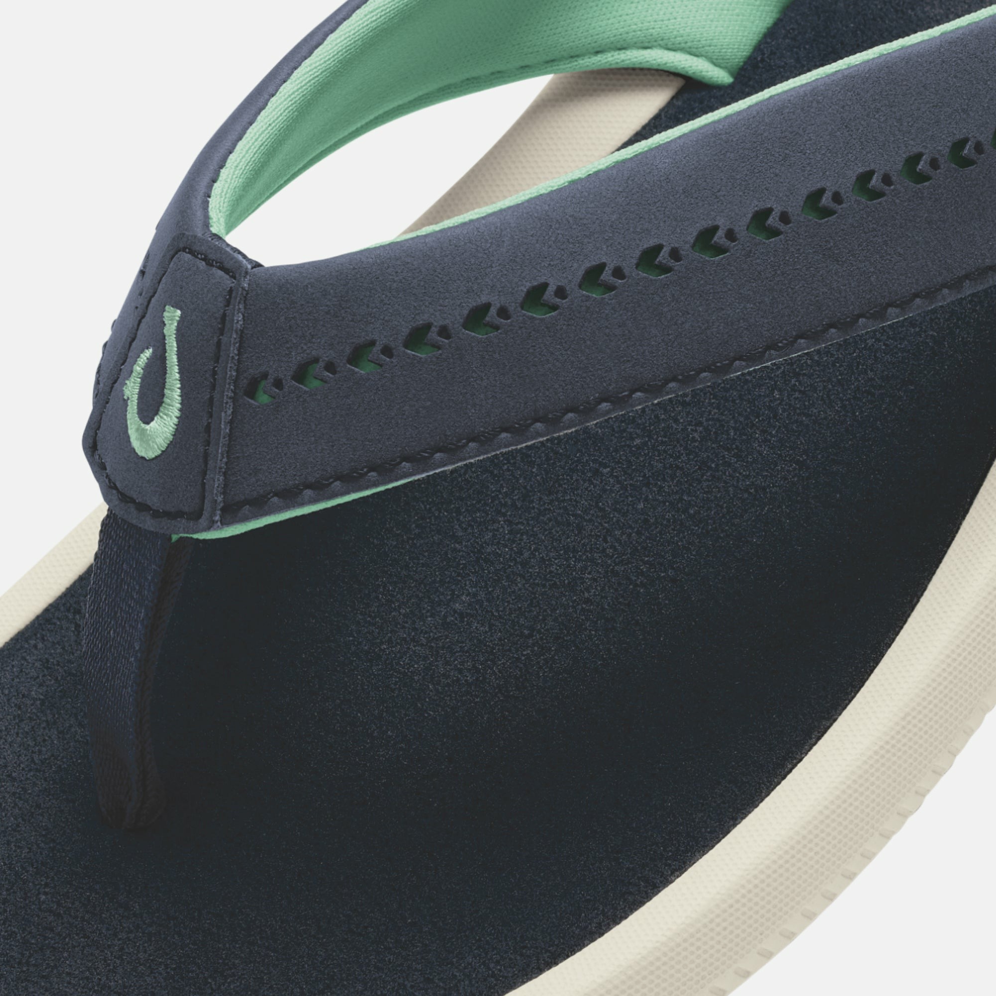 Ulele - Trench Blue / Trench Blue