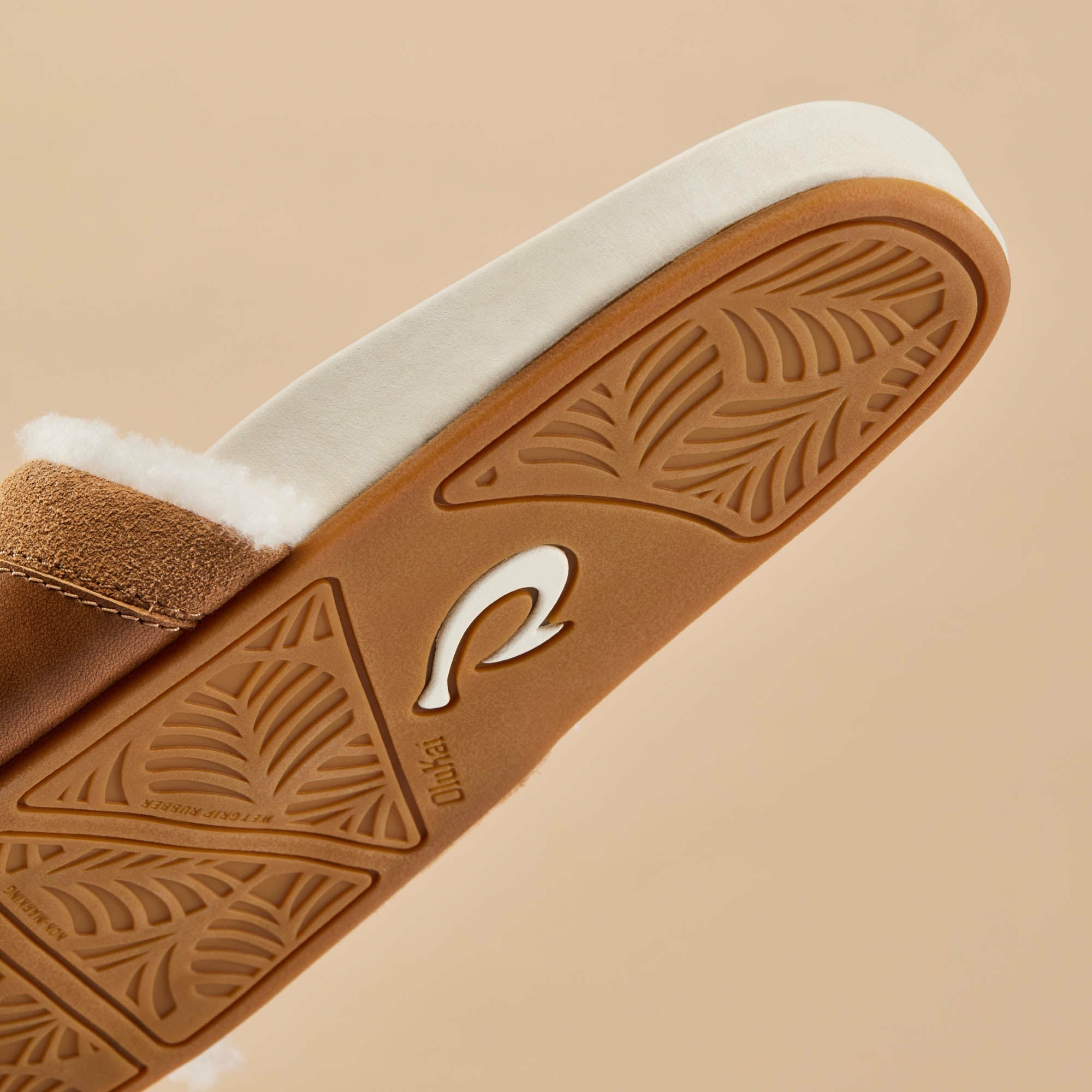 Hō‘ala Slide Slide Slipper Sandals - Tan / Puka
