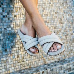 Hila Beach Slide Sandals - Cloudy