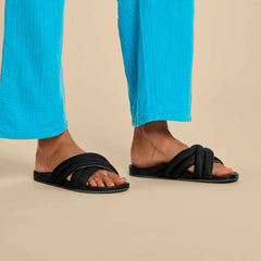 Hila Beach Slide Sandals - Black
