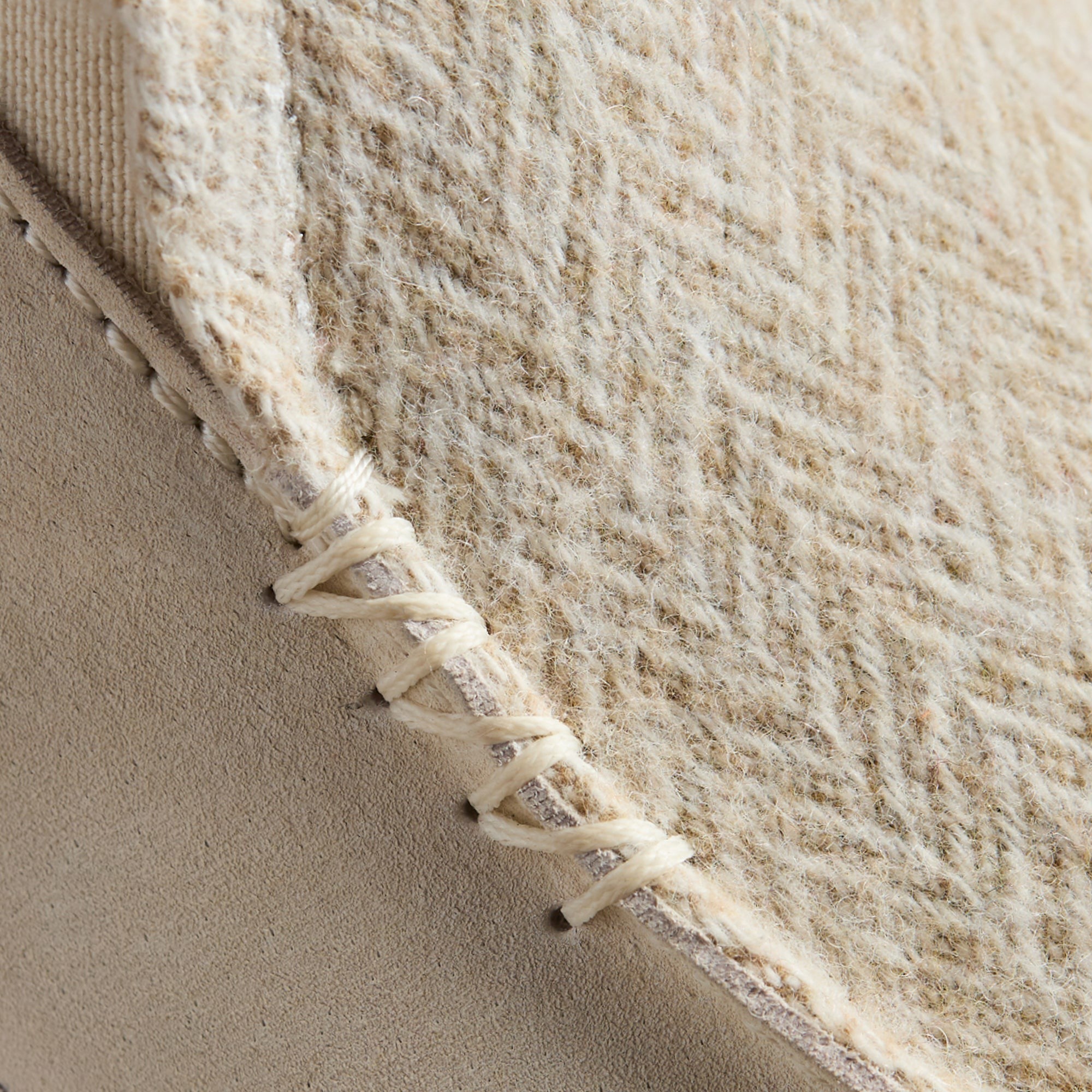Nohea Slipper - Kapa Stripe / Puka