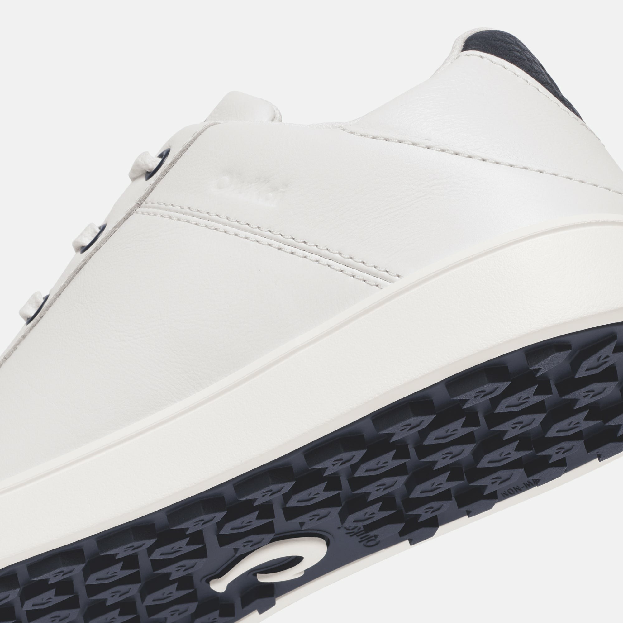 Puakea - Bright White / Trench Blue